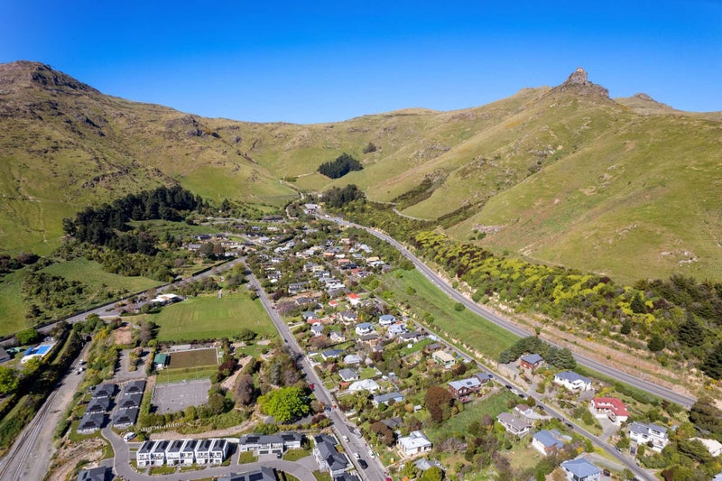 37 Flinders Road, Heathcote Valley, Christchurch - Carousel 20