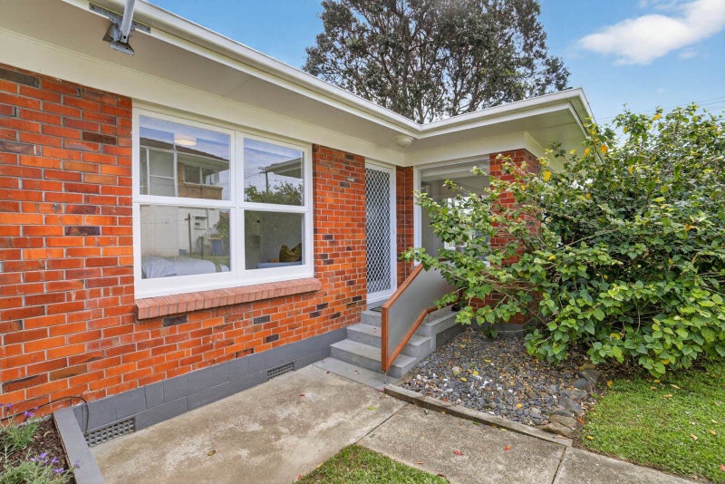 1/3 Ngaio Street, Takapuna, Auckland - Carousel 1