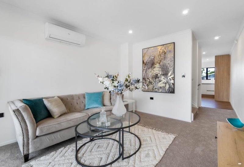 5/25 Griffen Park Road, Mount Roskill, Auckland - Carousel 2