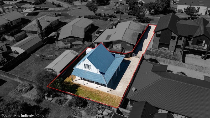 3A Gadsby Place, Hamilton East, Hamilton - Carousel 2