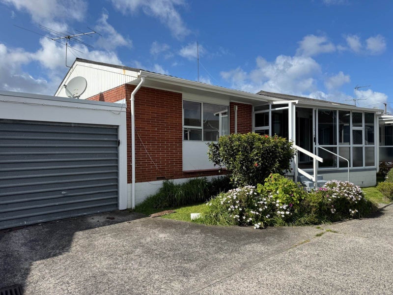 5/5 Coyle Street, Sandringham, Auckland - Carousel 2