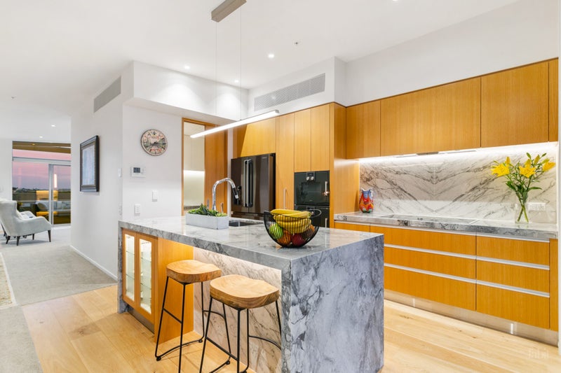 204/585 Beach Road, Rothesay Bay, Auckland - Carousel 2