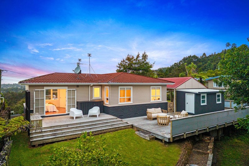69 Shetland Street, Glen Eden, Auckland - Carousel 1