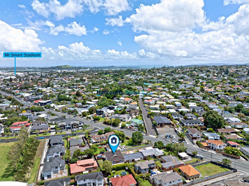 5/32 Rockfield Road, Penrose, Auckland - Carousel 36