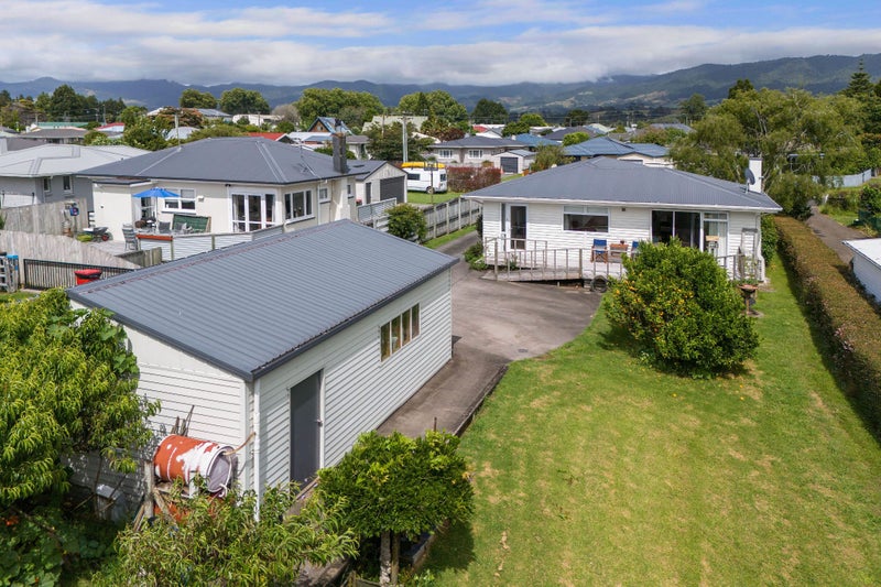 15 Polley Crescent, Katikati - Carousel 2