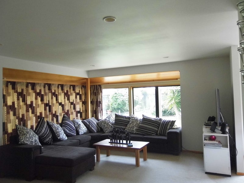 14 Ronald Court, Pukete, Hamilton - Carousel 2