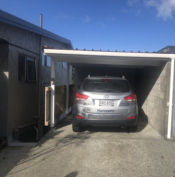 15B Lenox Grove, Johnsonville, Wellington - Carousel 9