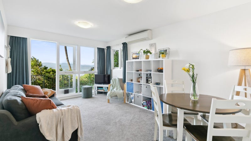 3/31 Homebush Road, Khandallah, Wellington - Carousel 1