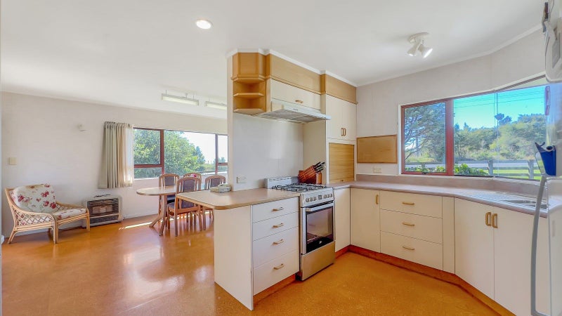 77 Esk Road, Pokeno - Carousel 2