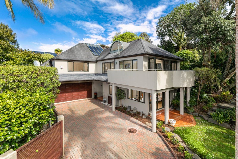 1/24 Heathcote Road, Castor Bay, Auckland - Carousel 2