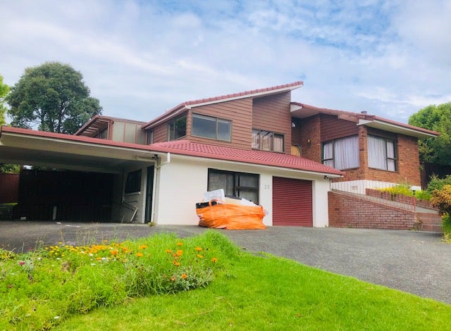 25 Redwing Street, Browns Bay, Auckland - Carousel 1