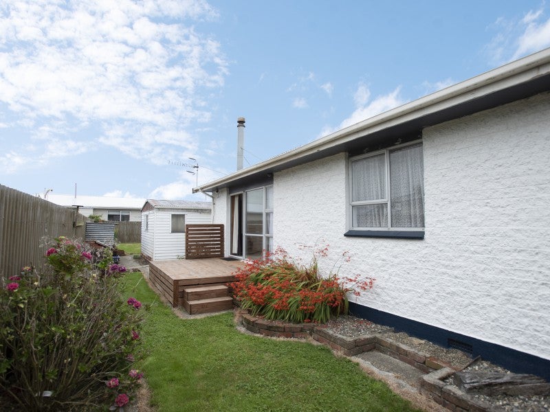 24 Boyne Street, Clifton, Invercargill - Carousel 14