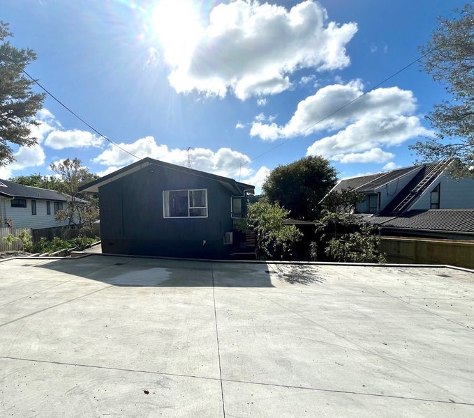 26 Rimu Road, Stanmore Bay, Whangaparaoa - Carousel 2
