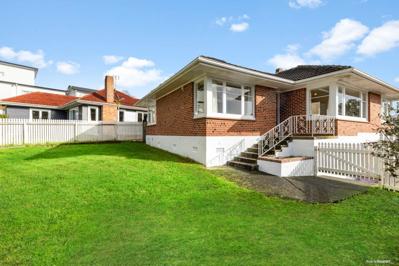 113 White Swan Road, Mount Roskill, Auckland - Carousel 2