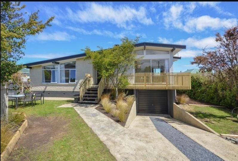 88A Tomahawk Road, Andersons Bay, Dunedin - Carousel 1