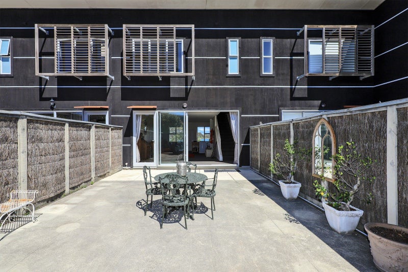 10/9 Humber Street, Pandora, Napier - Carousel 2