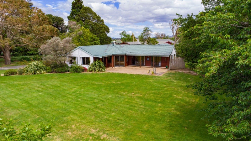 29 Ruahine Street, Dannevirke, Dannevirke - Carousel 1