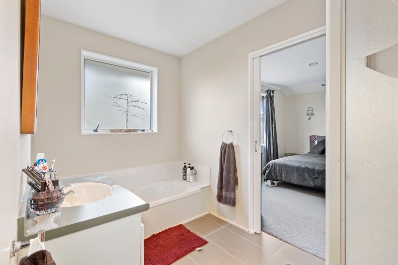 5A Woodgrove Avenue, North New Brighton, Christchurch - Carousel 12