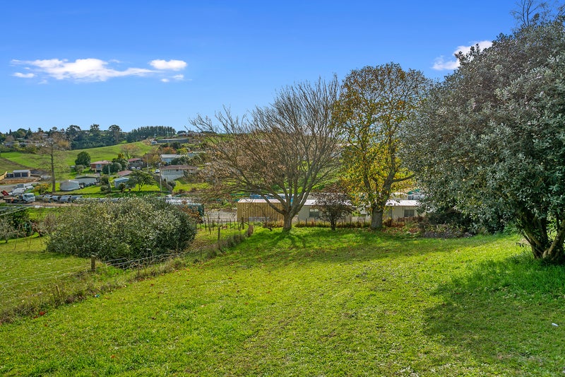 37 Main North Road, Otorohanga, Otorohanga - Carousel 2