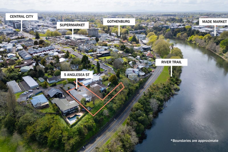 5 Anglesea Street, Hamilton Central, Hamilton - Carousel 24