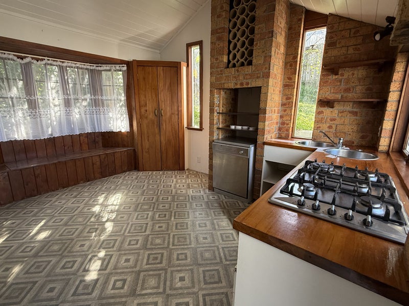 2/523 Beach Road, Murrays Bay, Auckland - Carousel 8