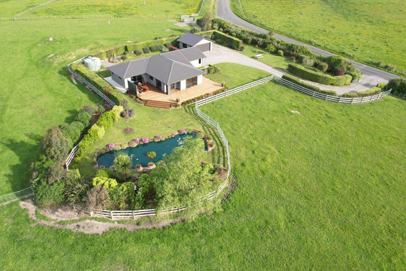 73/67 Albert Road, Tokomaru, Palmerston North - Carousel 1