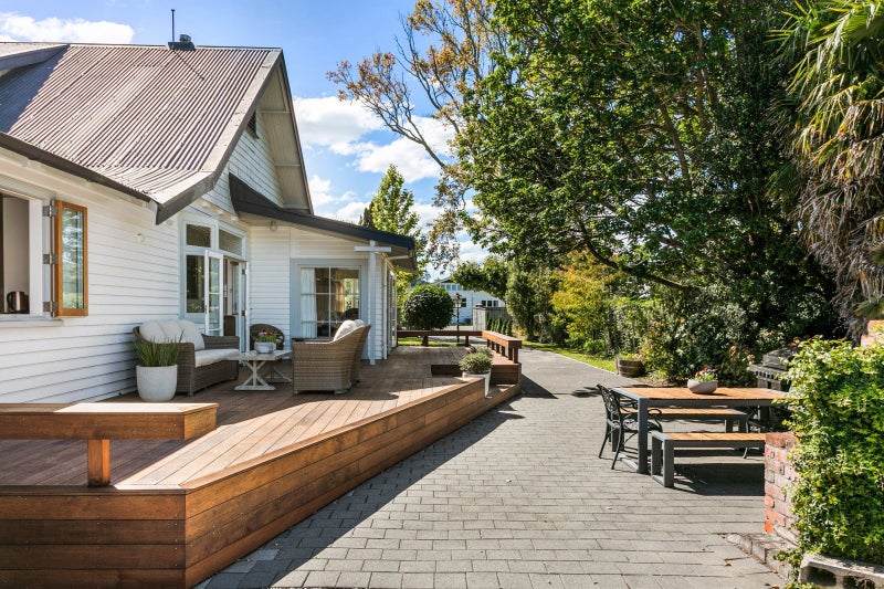 109 Iranui Road, Inner Kaiti, Gisborne - Carousel 2