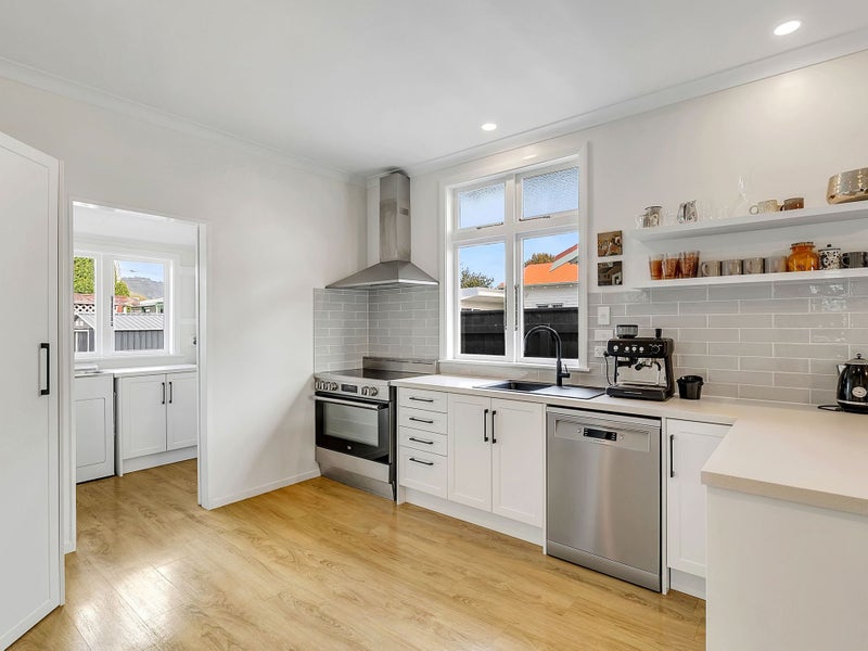 38 Palmer Crescent, Silverstream, Upper Hutt - Carousel 1