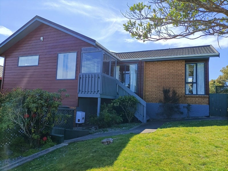 38 Erris Street, Johnsonville, Wellington - Carousel 2