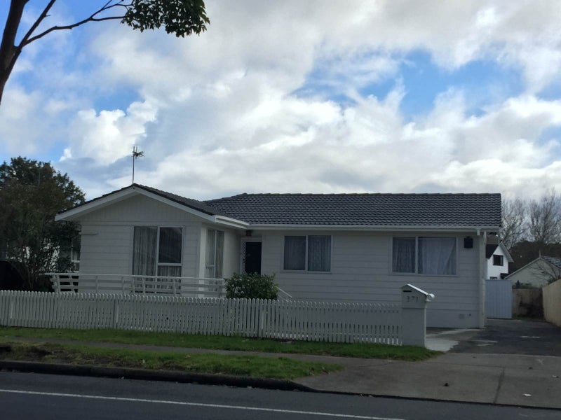 371 Bucklands Beach Road, Bucklands Beach, Auckland - Carousel 1