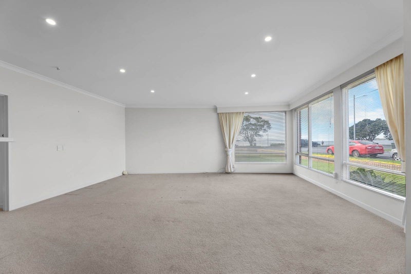 2/265 Tamaki Drive, Kohimarama, Auckland - Carousel 2