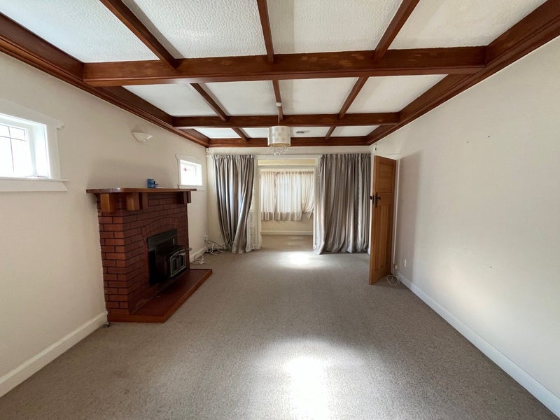 21 Puru Crescent, Lyall Bay, Wellington - Carousel 2