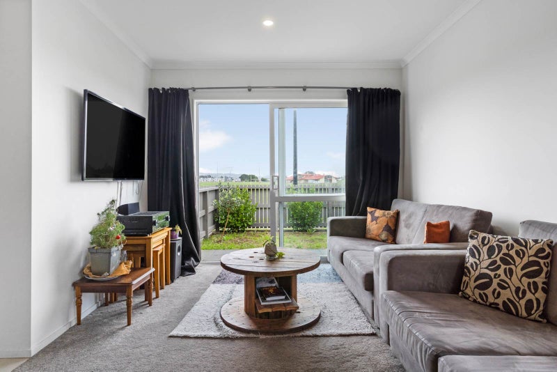 35 Katipo Road, Takanini, Auckland - Carousel 2
