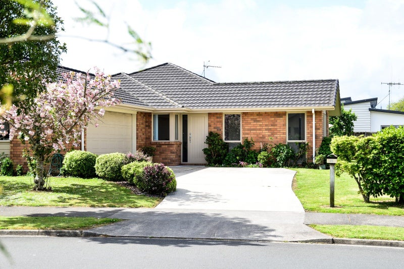 26 Moonlight Drive, Rototuna North, Hamilton - Carousel 1