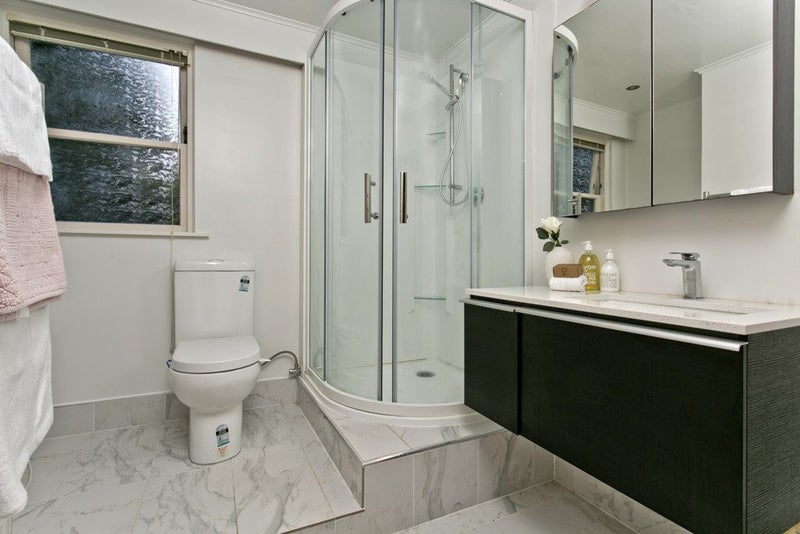 24 Bevyn Street, Castor Bay, Auckland - Carousel 17