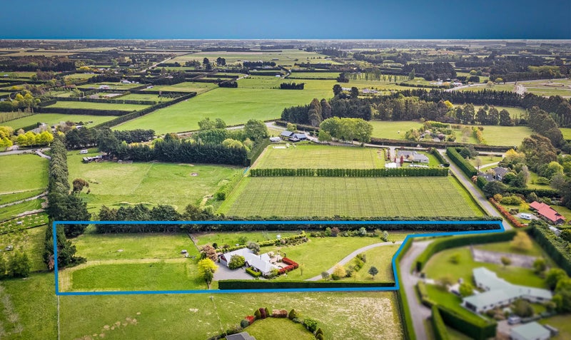 7/135 Johnson Road, Christchurch - Carousel 1