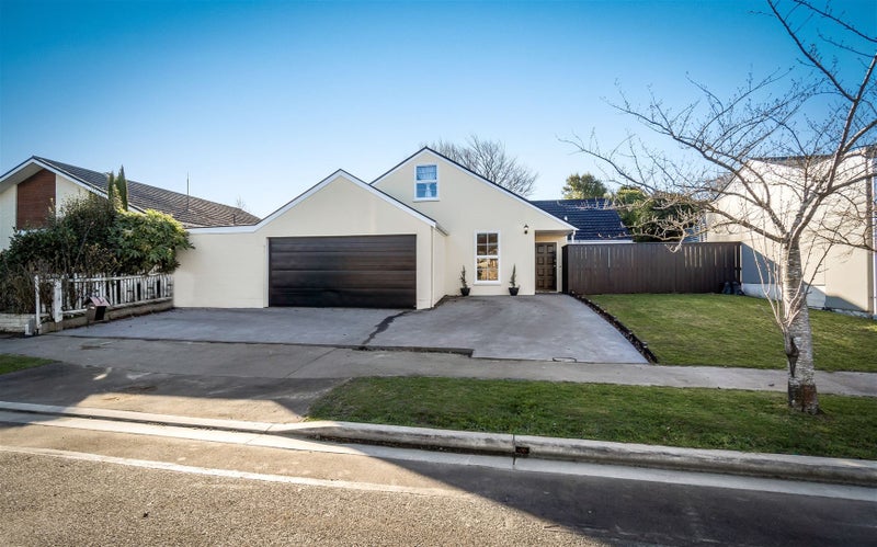 16 Powell Crescent, Ilam, Christchurch - Carousel 1