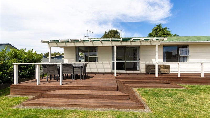 43 Ryan Crescent, Greenmeadows, Napier - Carousel 1