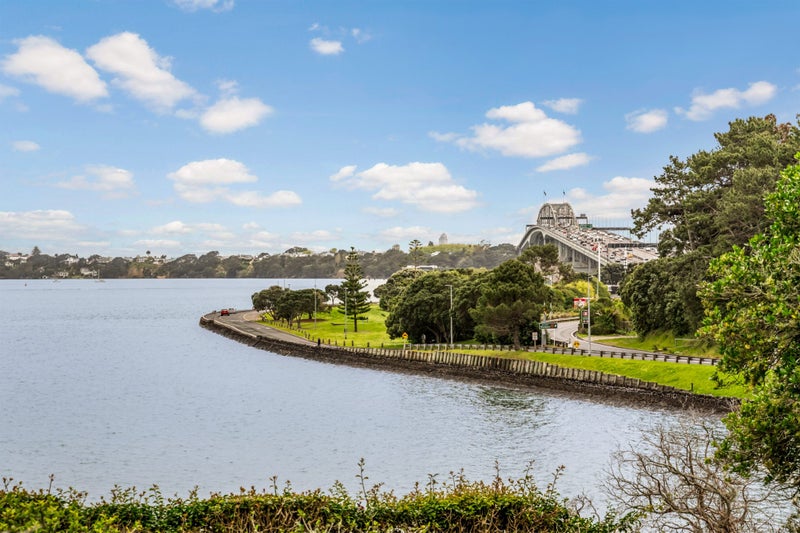 1/3 Masefield Avenue, Herne Bay, Auckland - Carousel 2