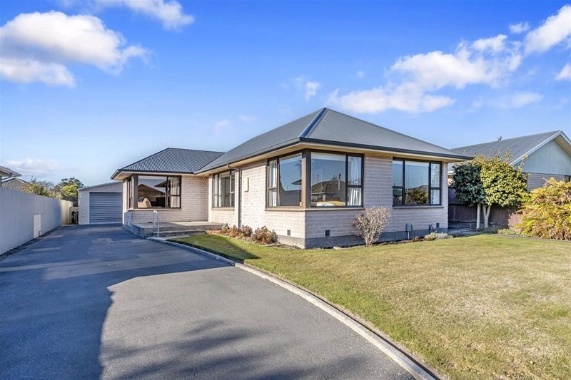 23 Oriana Crescent, Hornby, Christchurch - Carousel 1