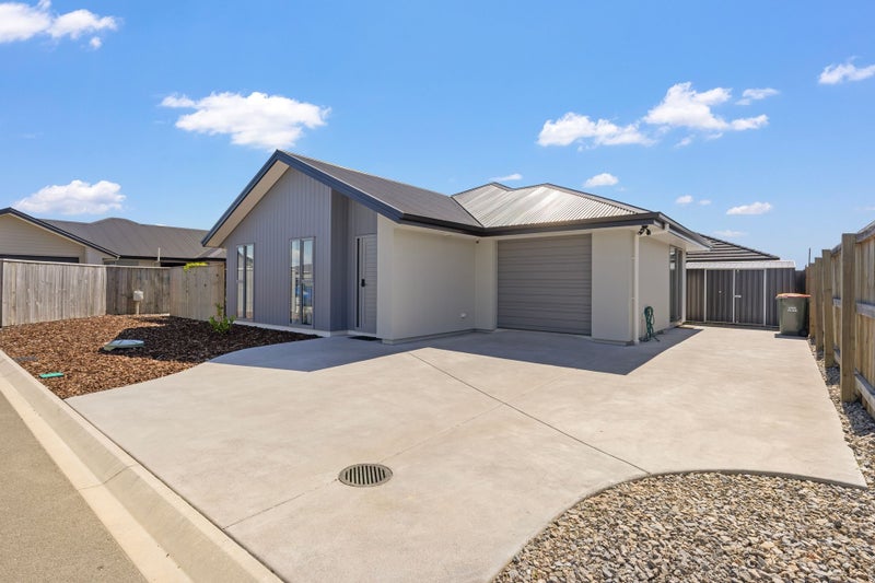 6 Lambton Street, RICHMOND, RICHMOND - Carousel 1