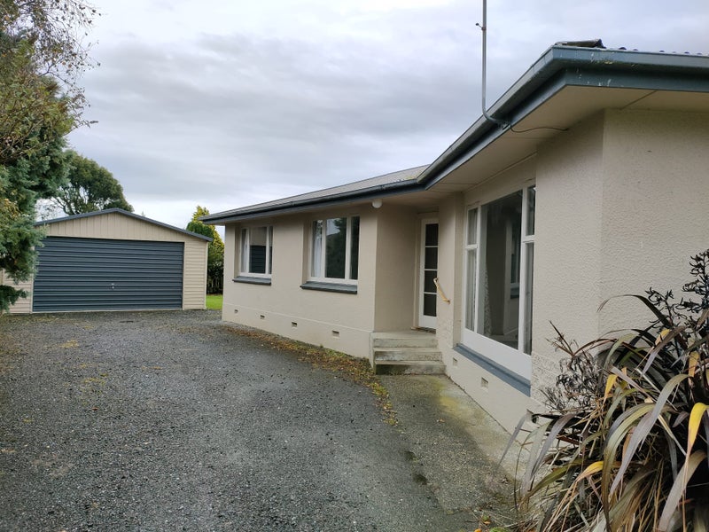 146 Edinburgh Crescent, Waikiwi, Invercargill - Carousel 1