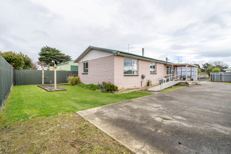 36 Shannon Street, Clifton, Invercargill - Carousel 1