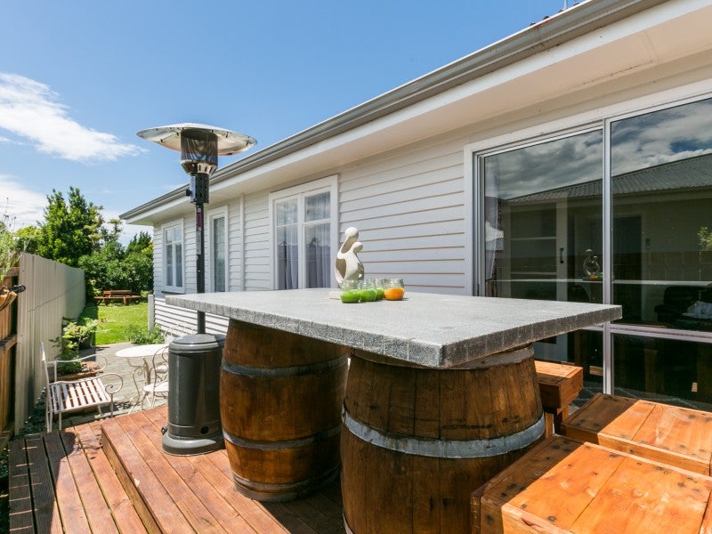 16 Hillary Crescent, Maraenui, Napier - Carousel 2