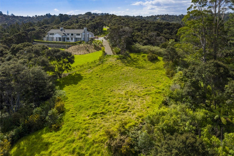 22 Stevensons Crescent, Albany Heights, Auckland - Carousel 1