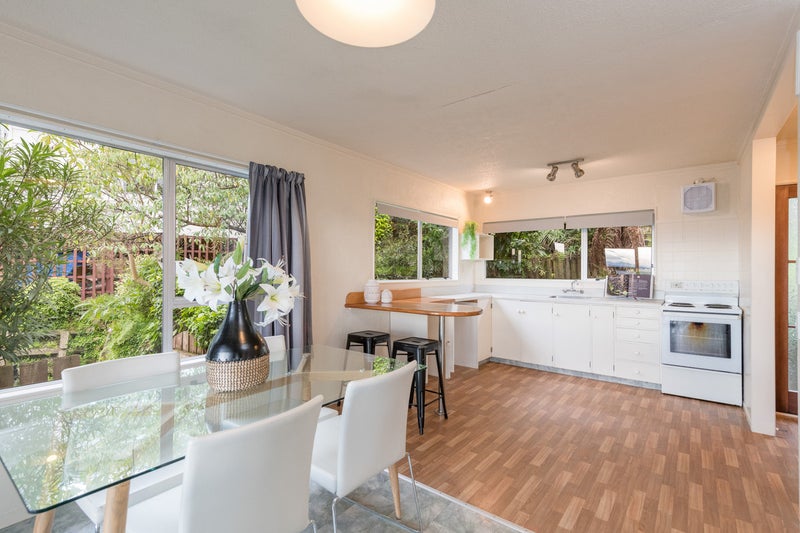 1/27 Chamberlain Street, Tahunanui, Nelson - Carousel 2