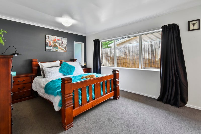 8A Beach Road, Pahurehure, Papakura - Carousel 10