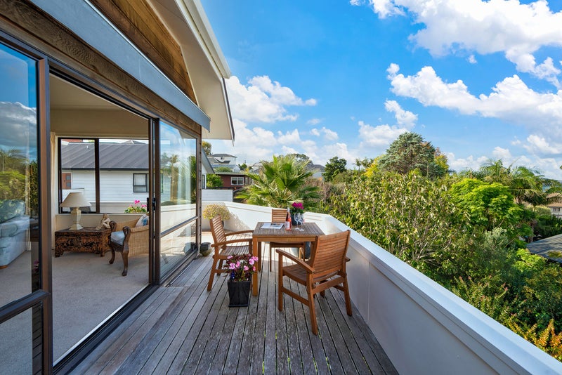 77B Litten Road, Cockle Bay, Auckland - Carousel 2