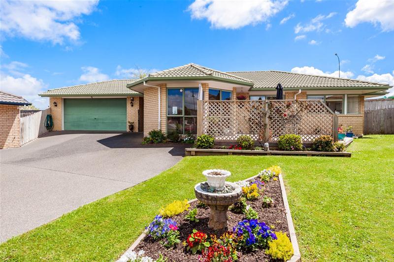 19 Castlemaine Close, Dannemora, Auckland - Carousel 1