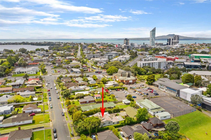 1/14 Dominion Street, Takapuna, Auckland - Carousel 12